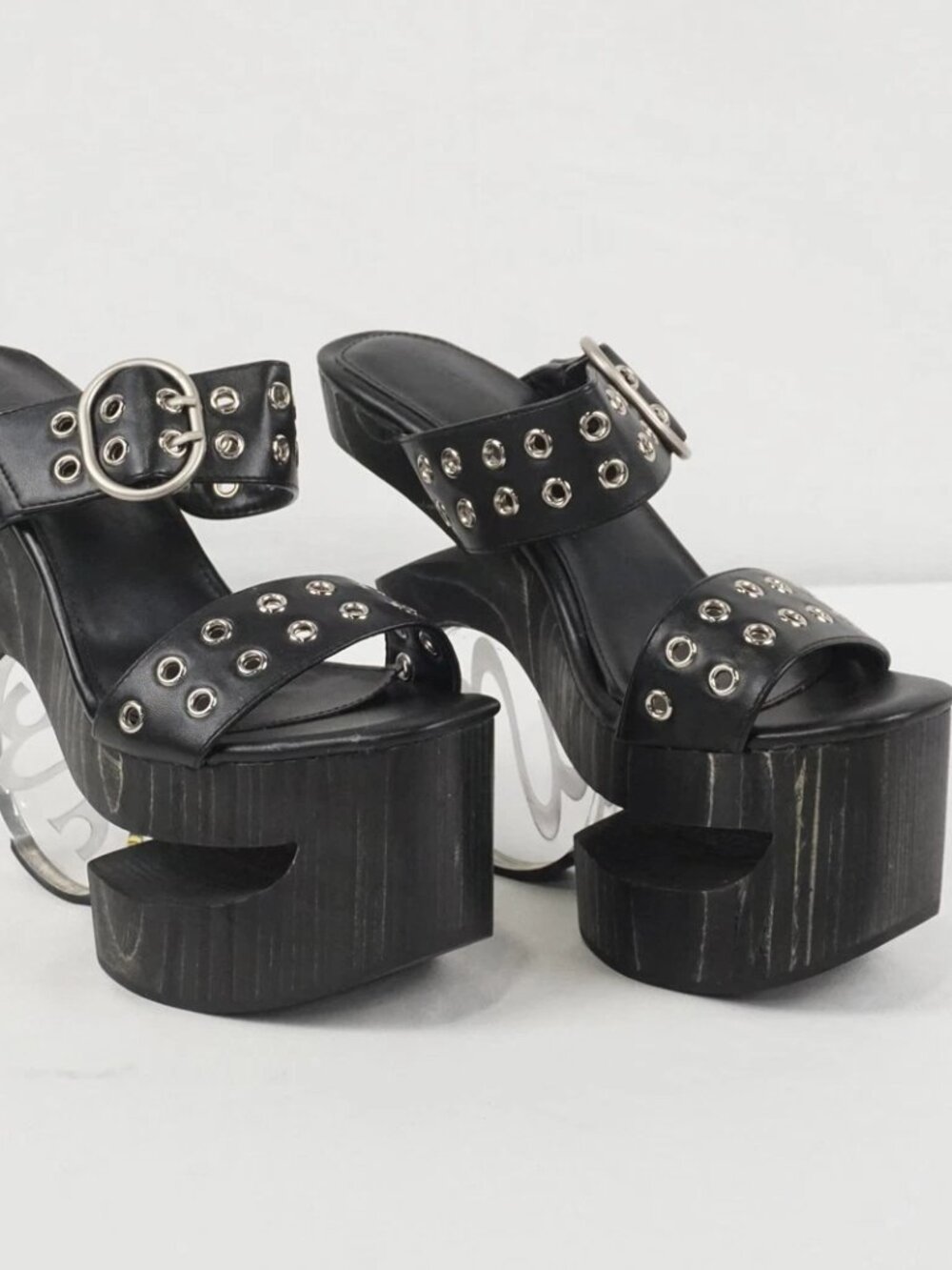 Y2K Wooden Heels Bold Statement Fashion Retro Aesthetic Waydamin Talons Stiletto